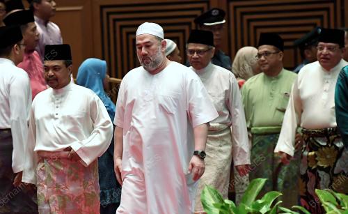SB08_09022018_AGONG