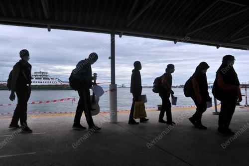 PELAJAR PULANG KE MENUMBOK - PENGANGKUTAN LAUT