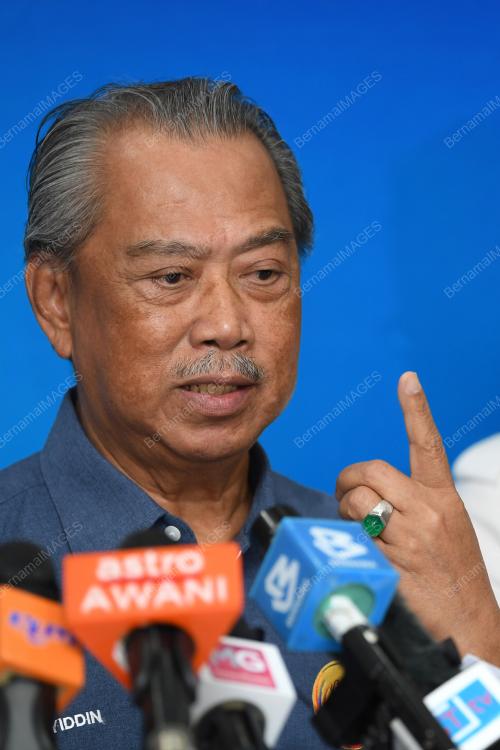 TAN SRI MUHYIDDIN YASSIN