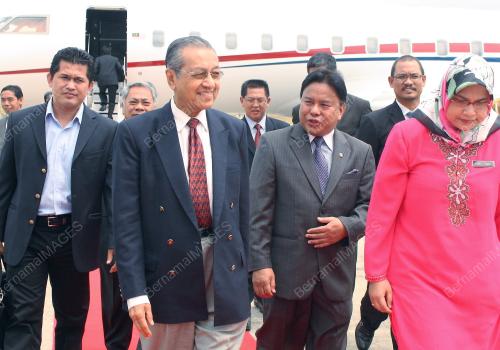 TUN MAHATHIR