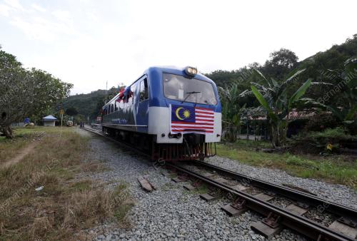 KONVOI MERDAKA KAMPUNG PANGI TENOM