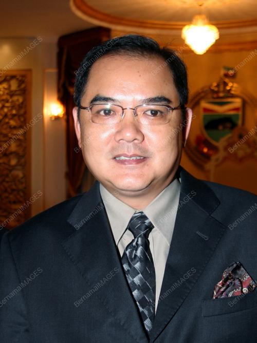 PETER PANG EN YIN