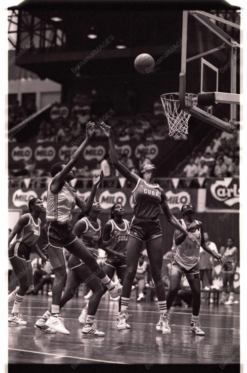 WOMEN BASKETBALL
