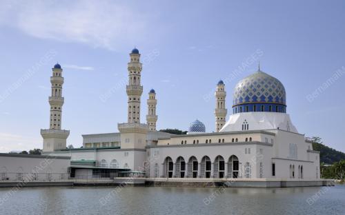MASJID BANDARAYA