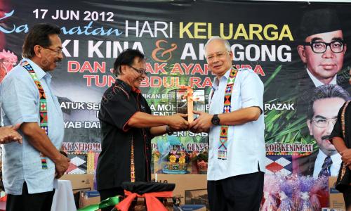 SB08_17062012_PM