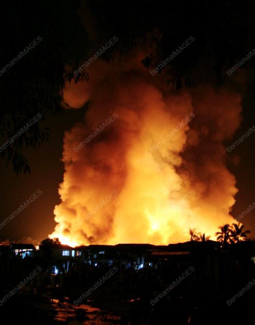 KEBAKARAN LEMBAGA PADI INANAM