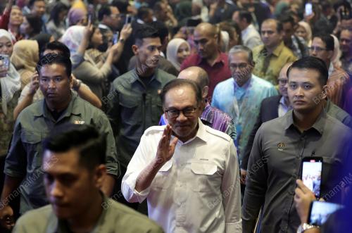 DATUK SERI ANWAR IBRAHIM