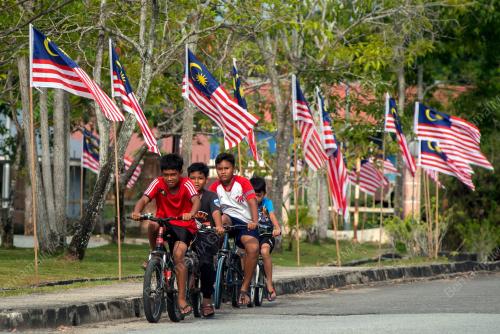 JALUR GEMILANG_BULAN KEBANGSAAN