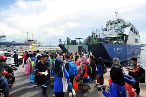 TERMINAL FERI ANTARABANGSA LABUAN