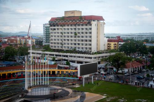 HISTORIC HOTEL LABUAN DEMOLITION