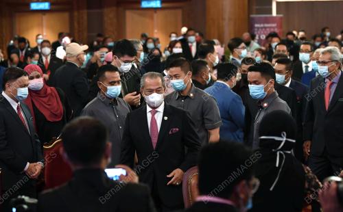 TAN SRI MUHYIDDIN YASSIN