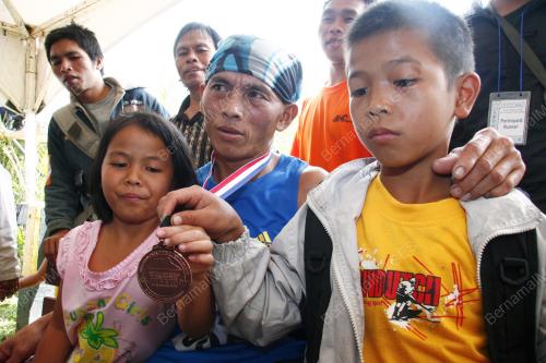 LARIAN GUNUNG KINABALU 2009