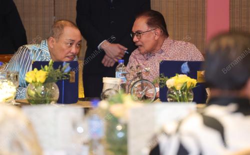 DATUK SERI ANWAR IBRAHIM
