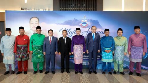 DATUK SERI HAJIJI NOOR