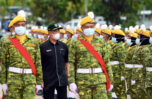 TAN SRI MUHYIDDIN YASSIN