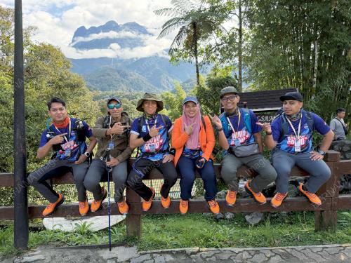 GUNUNG KINABALU