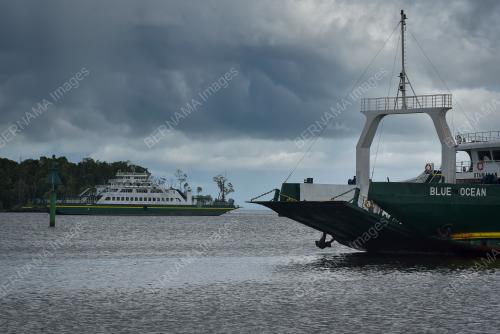 HUJAN TERMINAL FERI MENUMBOK