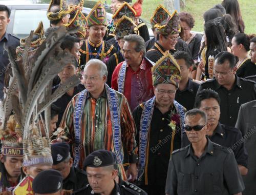 DATUK SERI NAJIB TUN RAZAK