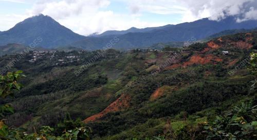 SB09_09052012_TANAH_RUNTUH