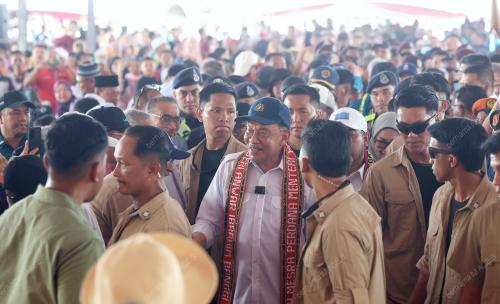 DATUK SERI ANWAR IBRAHIM