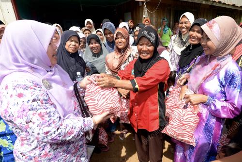 SB09_10042013_SUMBANGAN