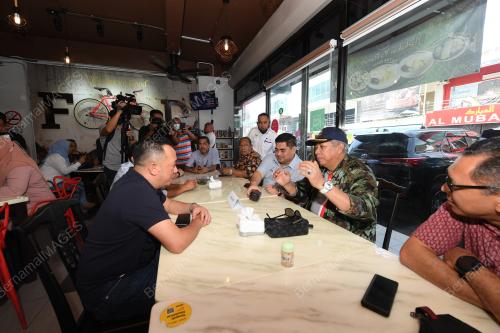 TAN SRI ANNUAR MUSA