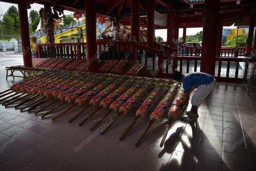 COLOK NAGA TAHUN BARU CINA