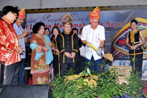 SB09_13102012_LANCAR_PM