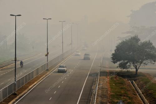 KEBAKARAN HUTAN DI LABUAN