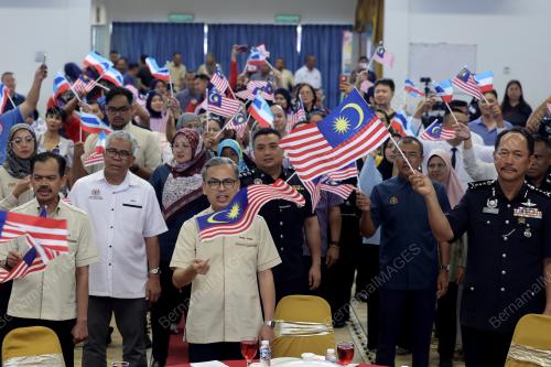 FAHMI FADZIL MAJLIS POLIS KOTA KINABALU