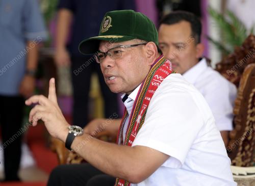 DATUK SERI SAIFUDDIN NASUTION ISMAIL
