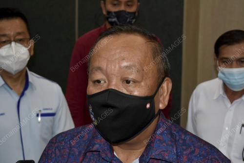DATUK JAFRY ARIFFIN