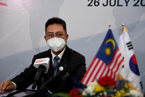 DATUK DR JOACHIM GUNSALAM