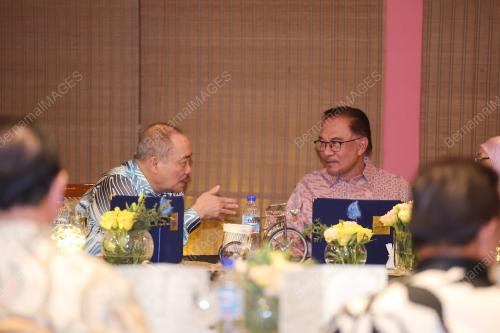 DATUK SERI ANWAR IBRAHIM