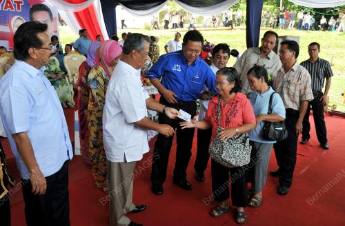 SB09_28042012_BANTUAN_BRIM