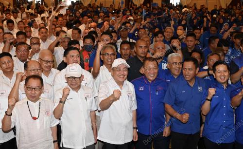 DATUK SERI HAJIJI NOOR