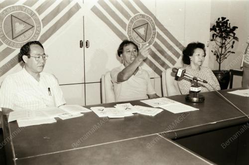DATUK HARRIS SALLEH