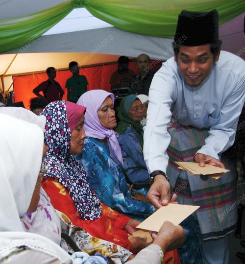 KHAIRY JAMALUDDIN