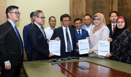 SB10_12122018_WARISAN