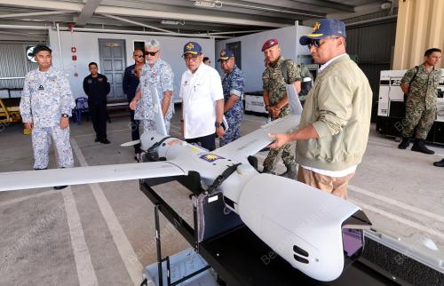 DATUK SERI MOHAMED KHALED NORDIN LAWAT P. LAYANG LAYANG