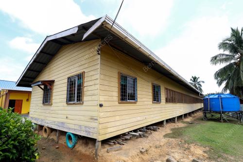 SEKOLAH
