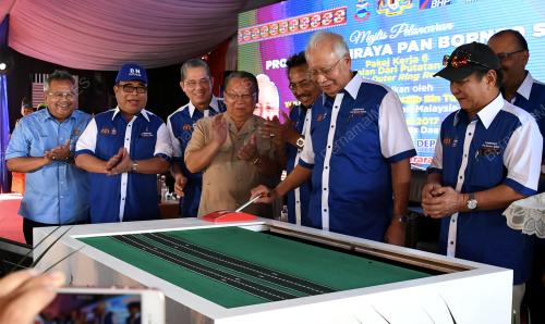 SB10_18112017_PAN_BORNEO