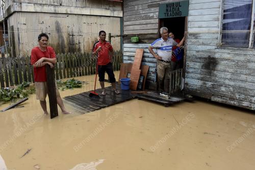 SB10_20082019_BANJIR