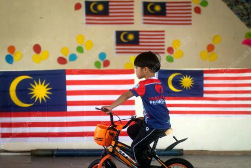JALUR GEMILANG_BULAN KEBANGSAAN