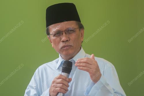 DATUK SERI MOHD SHAFIE APDAL