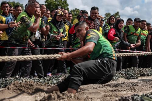 KARNIVAL HARI KELUARGA ANGKATAN TENTERA MALAYSIA (ATM) ZON TAWAU