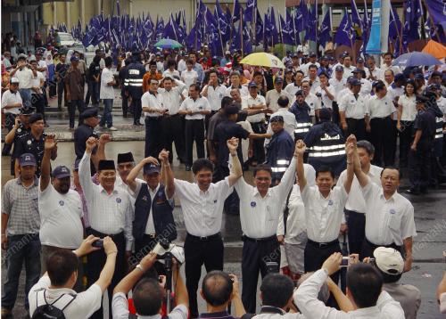 PENAMAAN CALON PLIHAN RAYA UMUM KE-12