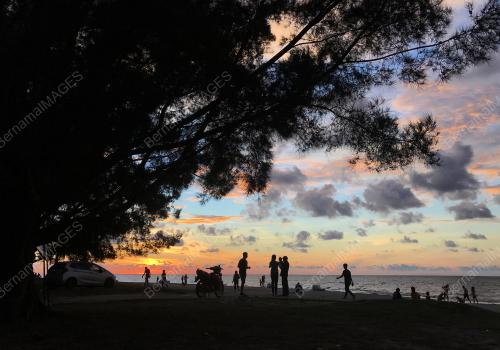 SB10_24112019_SUNSET_LABUAN