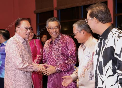 DATUK SERI ANWAR IBRAHIM