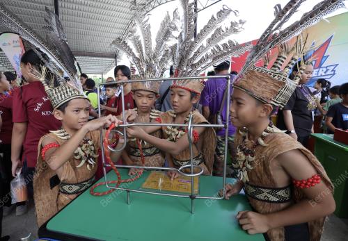 PROGRAM PENUTUPAN KEMBARA SAINS BORNEO